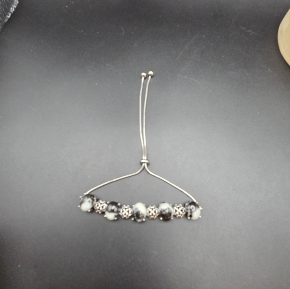 Adjustable Black and White Sterling Silver Bracelet - Picture 4 of 5